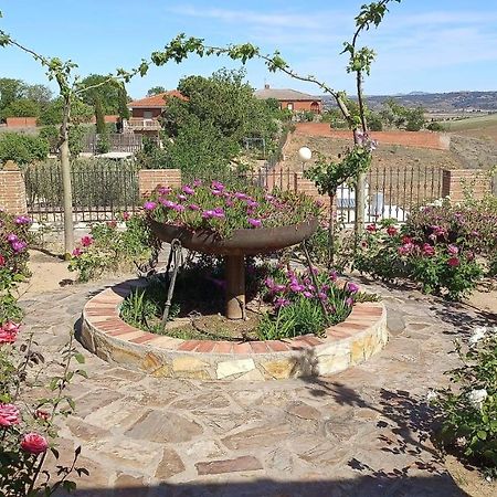 Villa Las Tres Hermanas Albarreal De Tajo By Toledo Ap 外观 照片